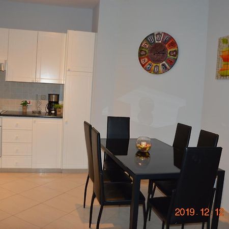 Luxury Apartment Paphos Exterior photo