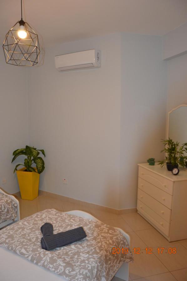 Luxury Apartment Paphos Exterior photo